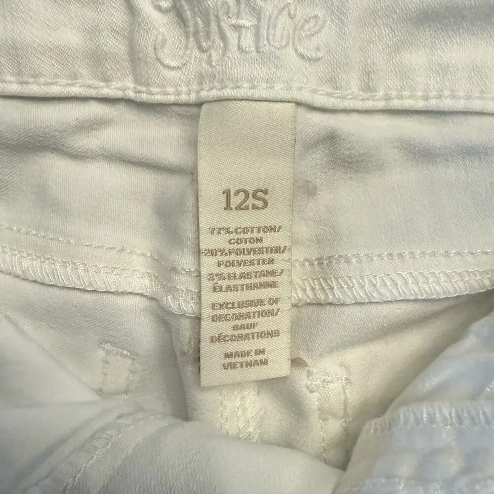 Justice Girls Sz 12 Slim White Bermuda Shorts 5 pocket roll leg belt loops EUC
